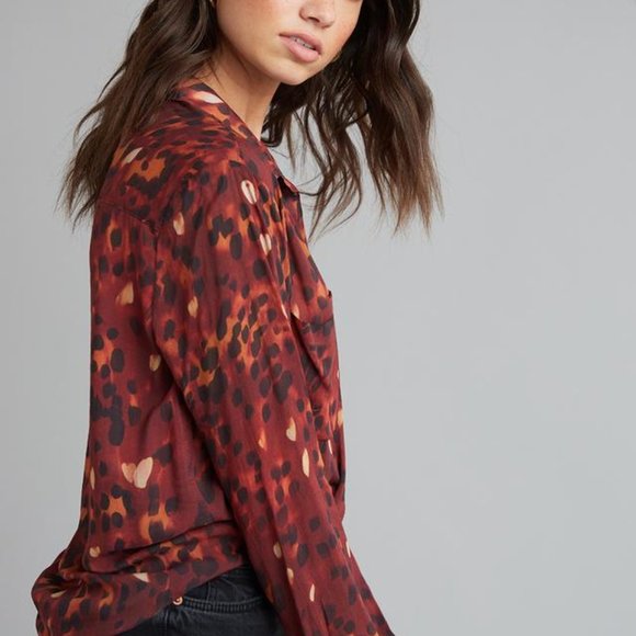 Brand new Bella Dahl Hipster shirt - Picture 2 of 3